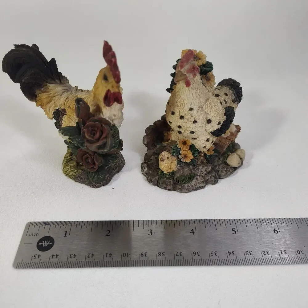 VTG Rooster Chicken Hen Family Resin Figurine Baby Chicks Rooster Cute!_Lot of 2